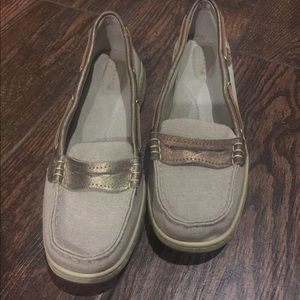 Sperry loafer